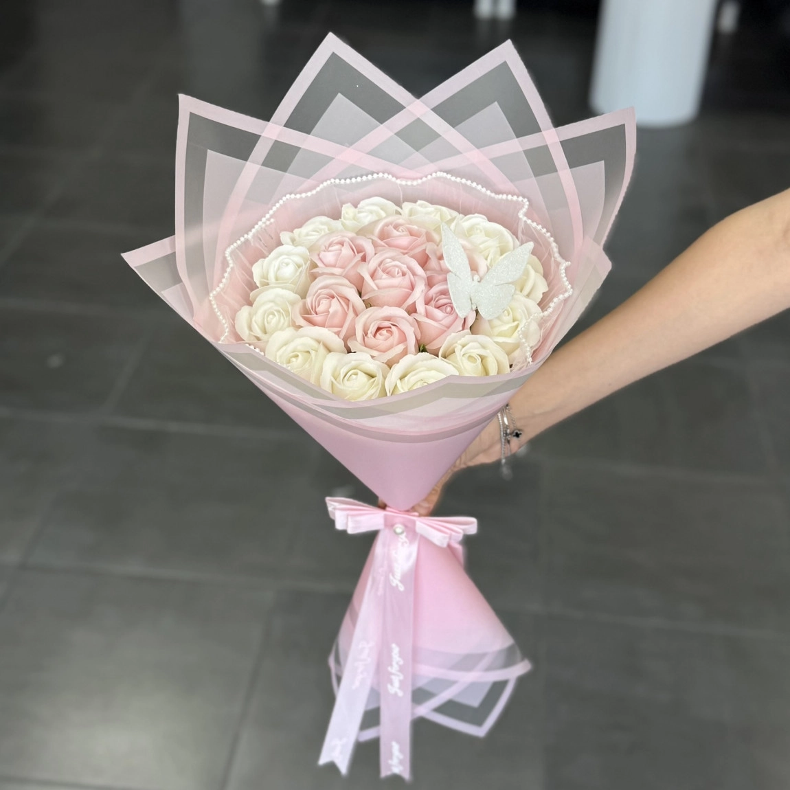 19'lu Gül Buketi Pembe-Beyaz