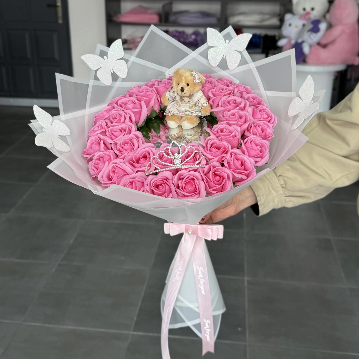 38'li Aynalı Gül Buketi Neon Pembe