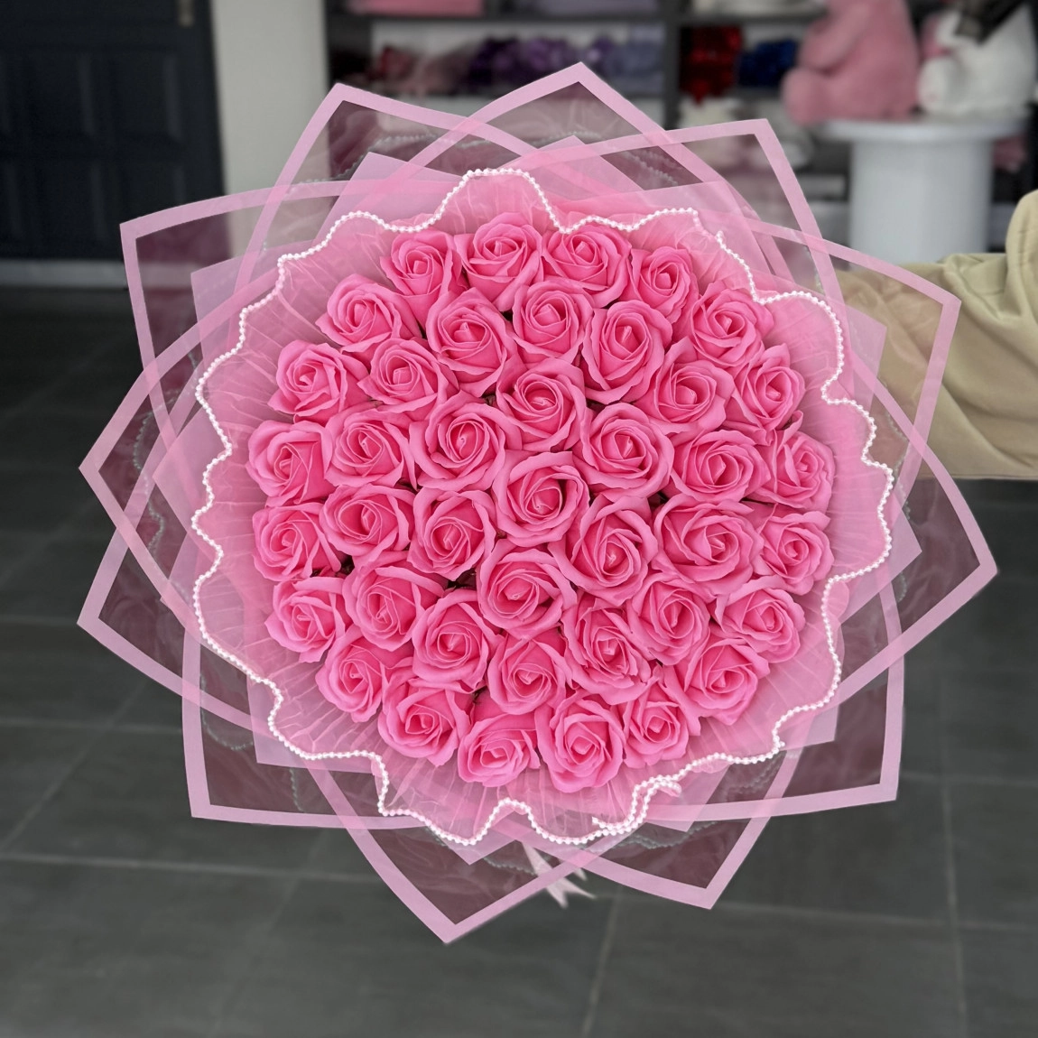 41'Li Neon Pembe Buket (İncili Tüllü)