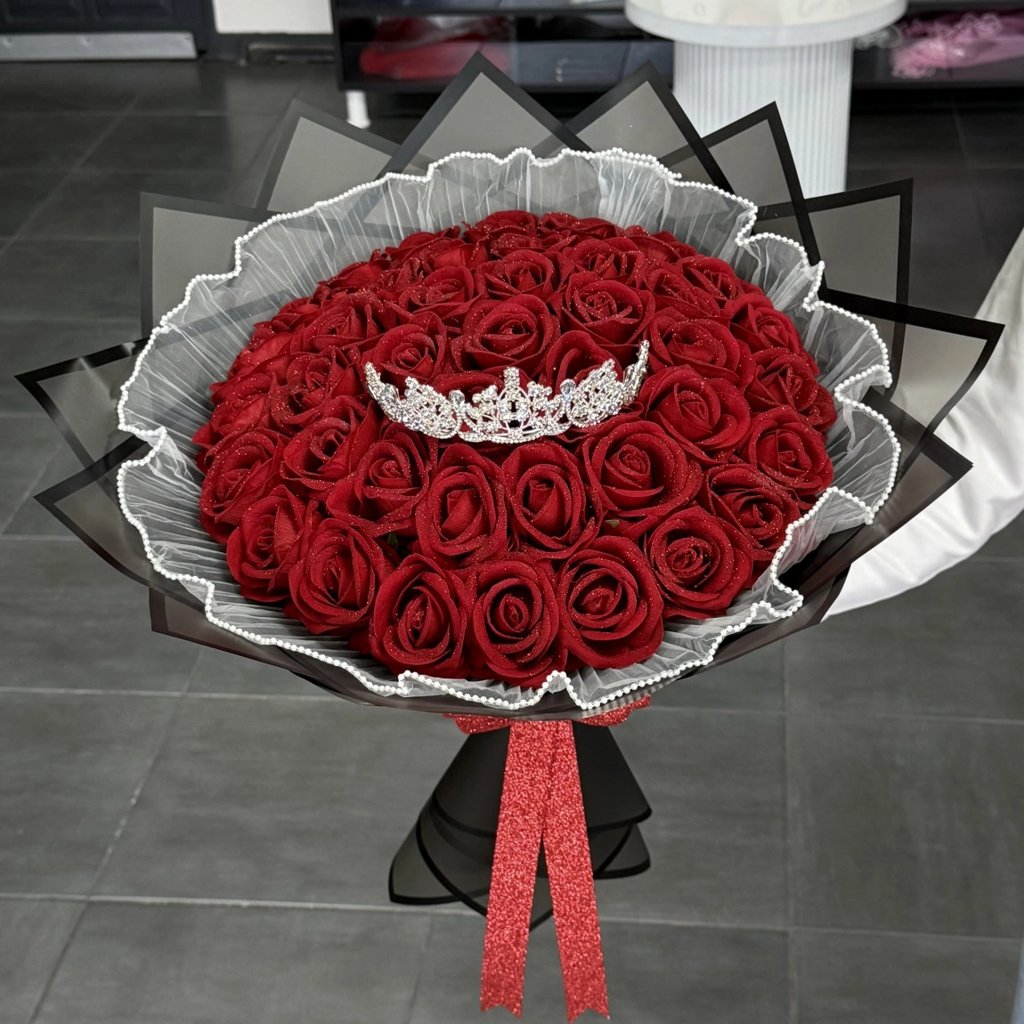 41'Li Royal Kırmızı Buket