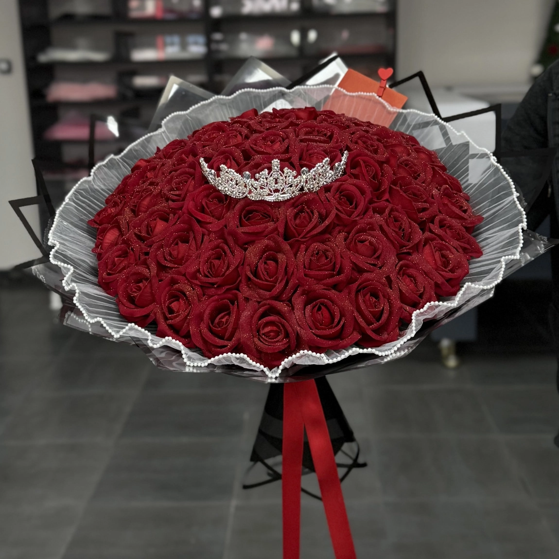 61'li Premium Buket Kırmızı