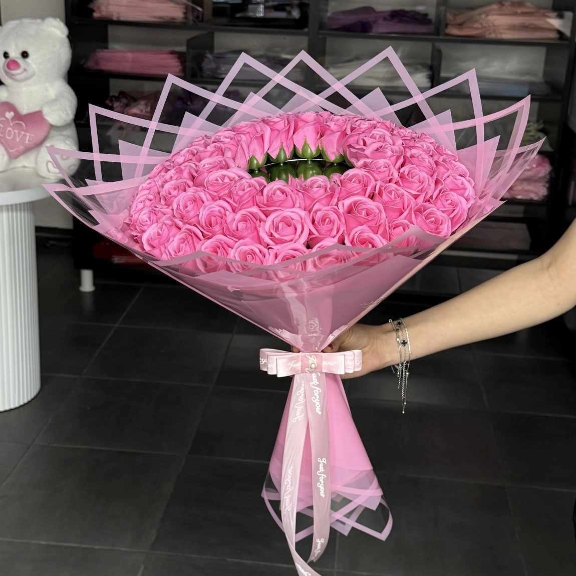 66'Lı Neon Pembe Aynalı Buket
