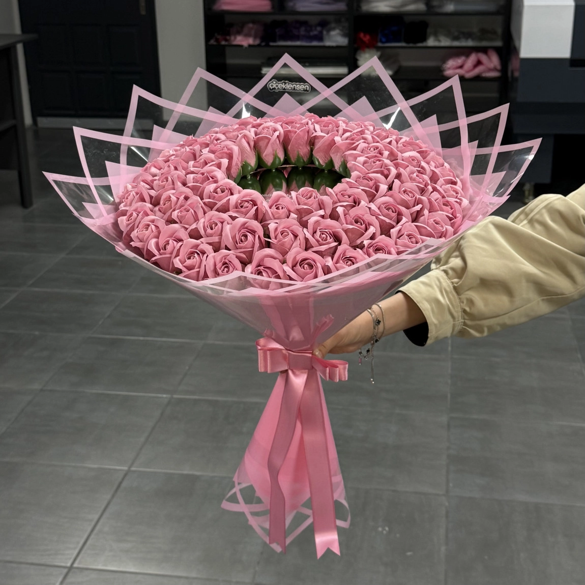 66'Lı Pudra Pembe Aynalı Buket