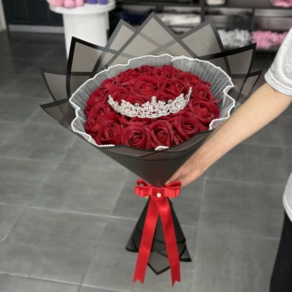 20'li Premium Buket Kırmızı