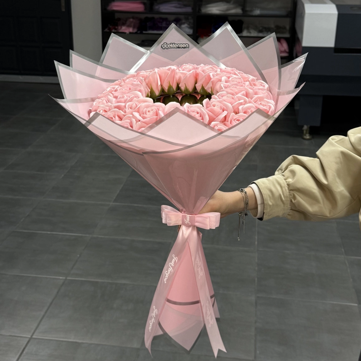 38'Li Soft Pembe Aynalı Buket