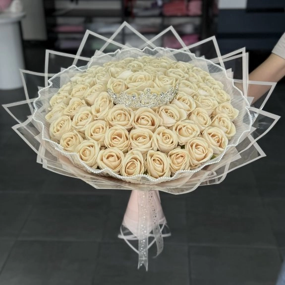 61'li Premium Buket Krem