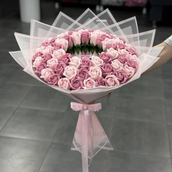 66'lı Aynalı Gül Buketi Pembe Karma